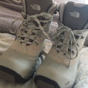 North face snow boots